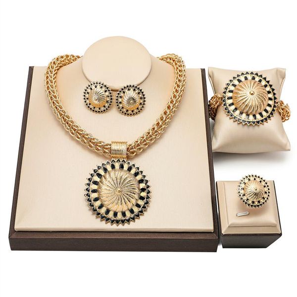 Ohrringe Halskette Nigerian Hochzeit Design Schmuck Set Großhandel Braut Dubai Gold Mode Afrikanische Perlen Frau Custome SetOhrringe