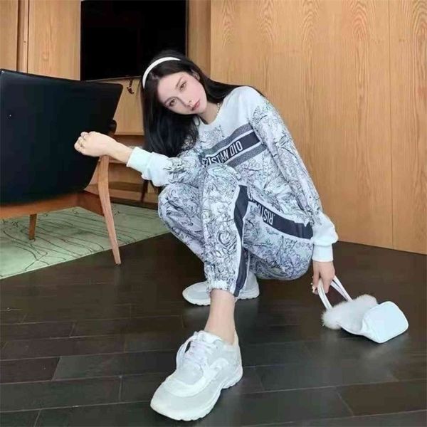 

summer explosion design clothing autumn new round neck tie dyed sweater long sleeve trousers two piece set women's fashion, White