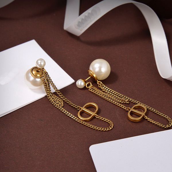 

new designed vintage dangle earring micro inlays diamonds women's 18kgp retro brass d letter pendant celebrity ladies earring studs lux, Silver
