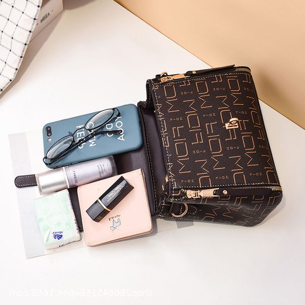 

women bags brand 2022 fashion women's handbag single shoulder messenger bag retro letter luxury handbags