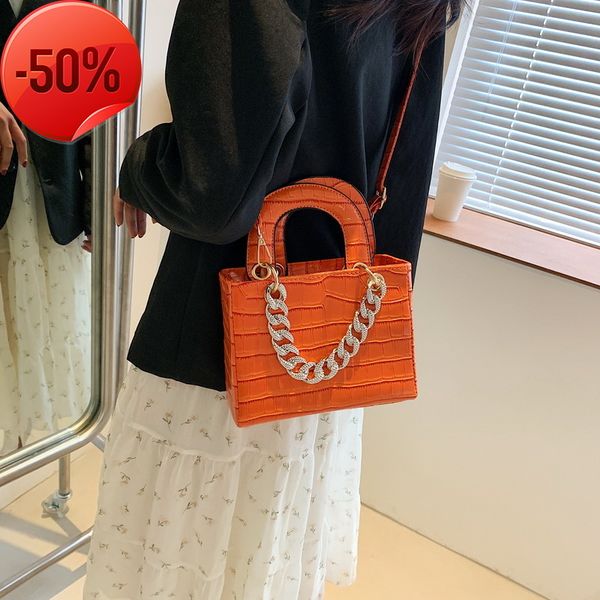 

the factory directly diana female 2022 new fashion one shoulder span portable candy stone pattern small bag