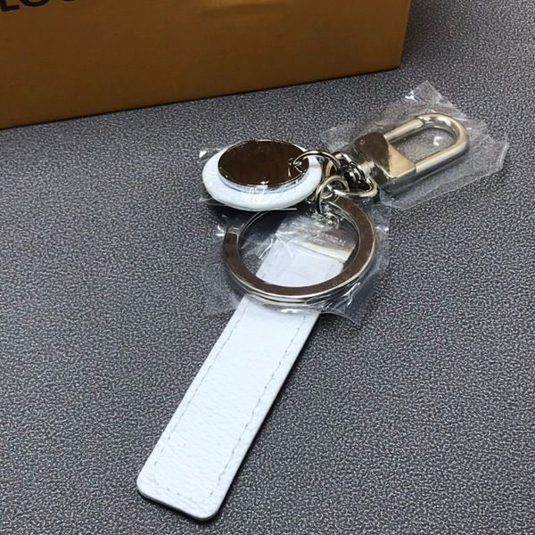 

keychain luxury designers brand key chain men car keyring women buckle keychains handmade leather bag pendant accessories, Silver