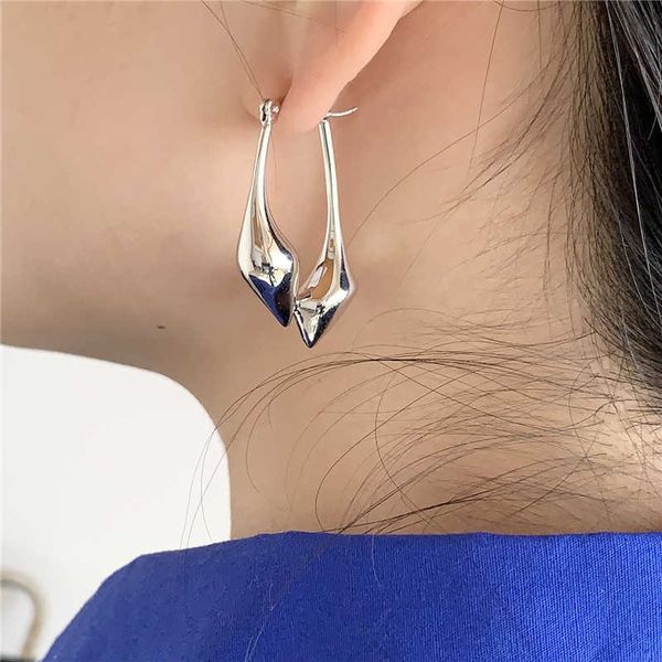 

french niche design irregular water drop stud earrings women's high-end sense of cold simple exaggerated fashion jewelry gift, Golden;silver