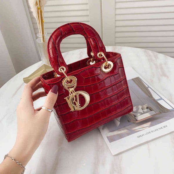 

factory online export designer tide brand ladies bag pattern net texture small messenger princess new portable fashion square
