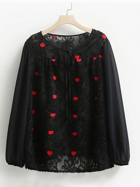 

plus heart embroidery fuzzy blouse a6if#, Black