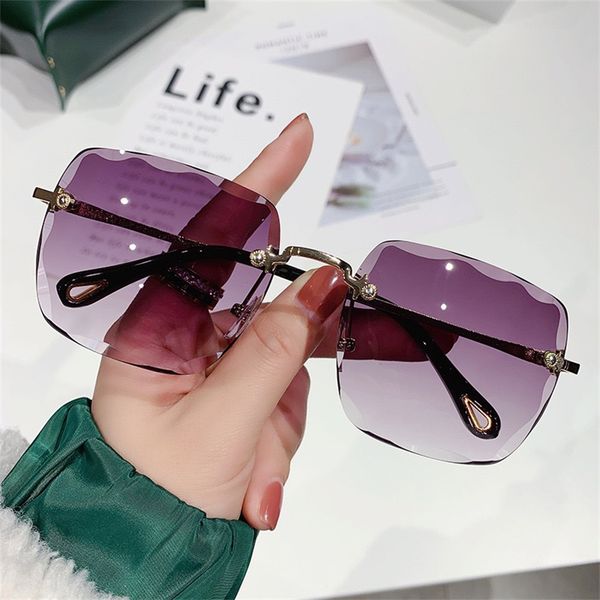 

rimless women's sunglasses concave shape fashion large frame versatile driving sun glasses, White;black