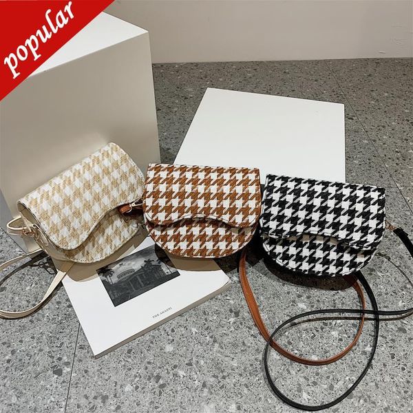 

women's new in and fashion versatile diagonal small simple style shoulder bags