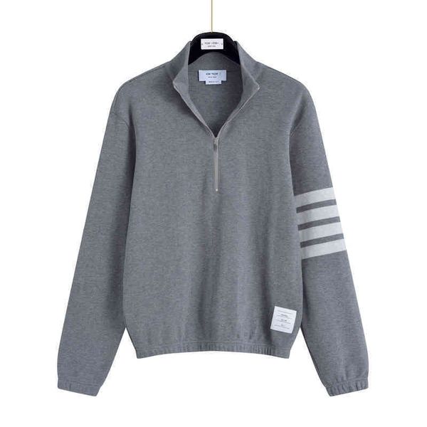 

men's autumn and winter new half zipper pullover women's classic four-bar warm, Black