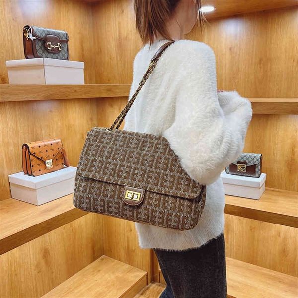 

foreign underarm british style one shoulder bag chain high capacity tote bag female 3sca 80% off outlet online