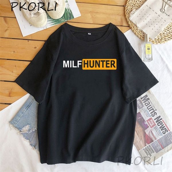 MILF Hunter T-shirt Lustige Witz Männer Baumwolle Kurzarm T-shirts Kreative Design Erwachsene Männliche Tops T Homme Casual Streetwear 220509