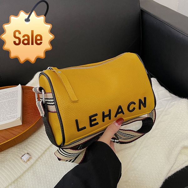 

red new diagonal women fashion temperament messenger leather shoulder bags