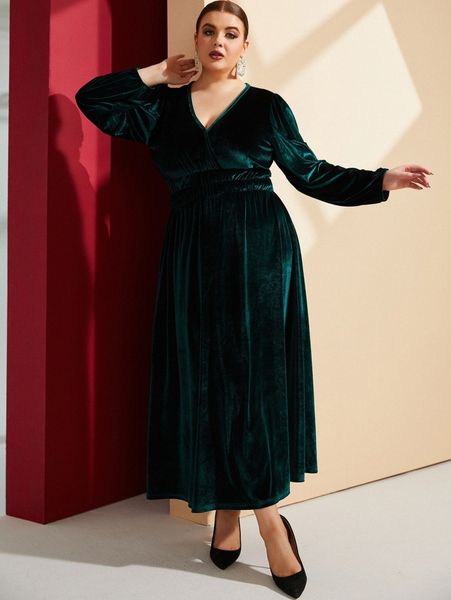 

sbetro plus surplice neck velvet prom dress j51f#, Black