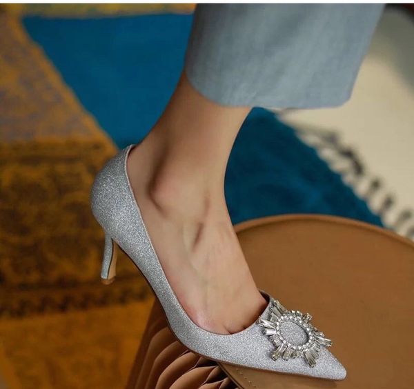 

2022 summer genuine leather dress shoes women high heels butterfly sunflower decoration versatile shoes, Black
