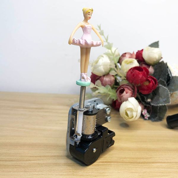 DIY-Spieluhr-Mechanismus mit flexibler Drehwelle, Ballerina-Spieluhr, Geburtstagsgeschenk, Weihnachten, ungewöhnliche Geschenke, Geschenk 220409
