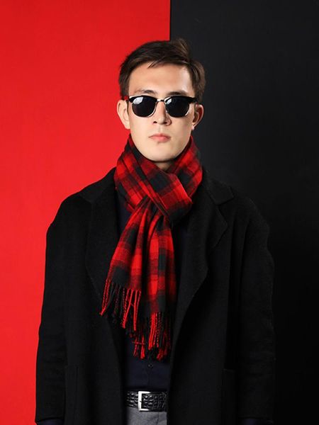 Berretti Sciarpa Autunno e inverno Plaid nero rosso Alla moda Regali di compleanno personalizzati Confezione regalo di fascia alta Stile coreano Berretti abbinati