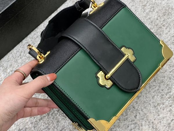 

classic single shoulder messenger square bag metal decoration love lightning fresh art simple atmosphere elegant novel exquisite designer ba