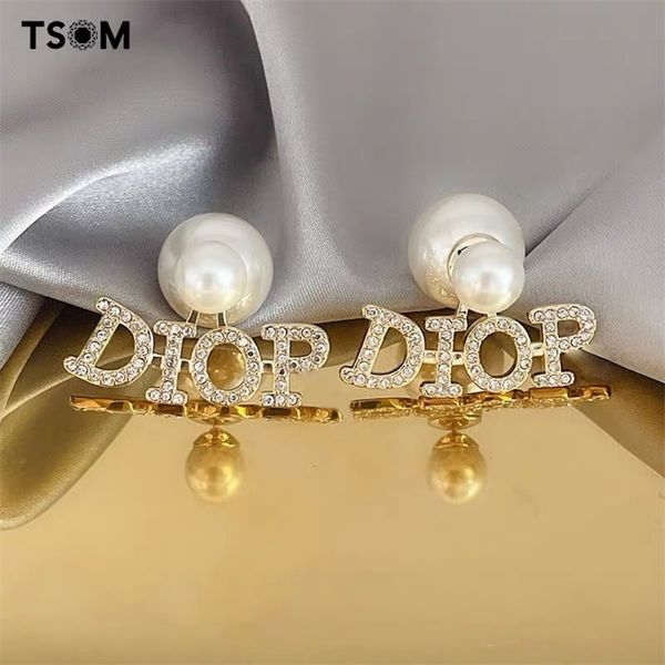 

shop 80% off clearance pearl temperament earrings women's summer 2022 new fashion niche design sense of advanced light luxury celebrity, Golden