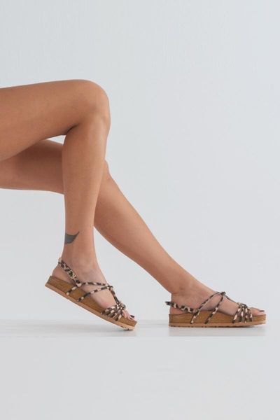 Sandalet Kadın Ayakkabıları Siyah Beyaz Leopar Desen Ayak Bileği Strap Yaz Düz Yuvarlak Yuvarlak Toe Sıradan Bayanlar 2022Sandals