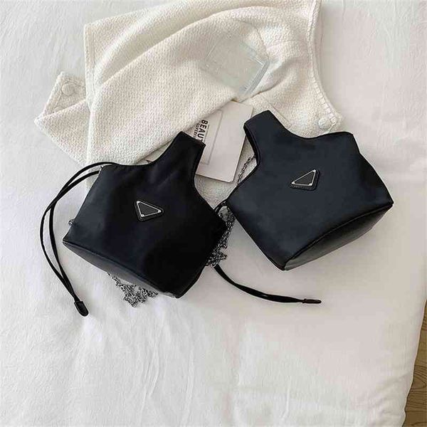 

bags 2022 new casual bucket bag nylon cloth portable vegetable basket damp style one shoulder messenger bag purse
