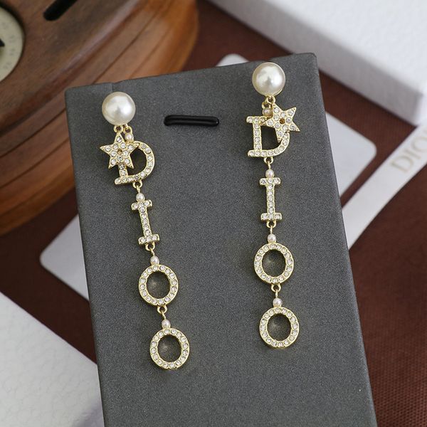 

the new d letter hoop are suitable for women ear wire tassel long stud earrings gifts white pearl love earrings fashion brand luxury jewelry, Golden;silver