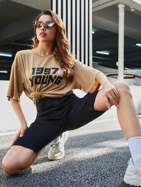 

letter graphic drop shoulder tee s0qr#, White