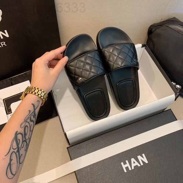 

sandals designer xiaoxiang i-shaped sandals flat bottomed open toe round head women's slippers casual and versatile rhomboid beach shoe, Black