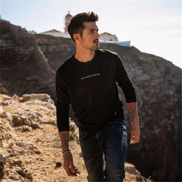 

spring new letter print hoodies men plus size sweatshirt casual jogger tracksuits lj200826, Black