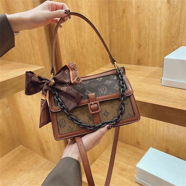 

90% off to shop online net red printed spring fashion versatile single shoulder simple sense of minority foreign style bag