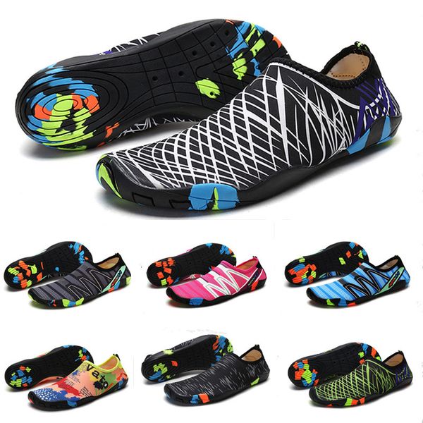 

outdoor wading shoes beach sandals men swimming yoga skin shoes, Black;white