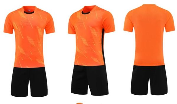 2022 Men Jerseys de futebol personalizado Define o logotipo de futebol de malha masculina do traje de futebol, mais número com shorts kingcaps confortáveis ​​para a mixagem de academia aceita popular