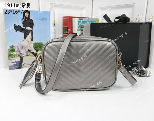 

2022handbag women luxurys designers bags 6-color casual travel tassel small square bag fashion shoulder bag's wallet