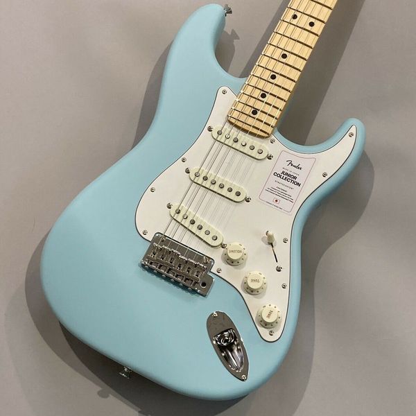 

junior collection strat maple neck electric guitar