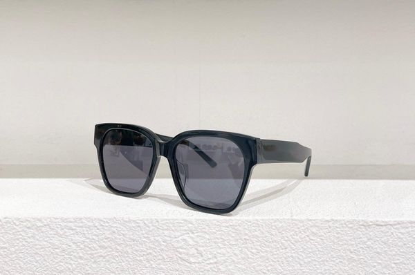 

sunglasses for women and men summer 0215 style anti-ultraviolet retro plate full frame eyeglasses random box, White;black