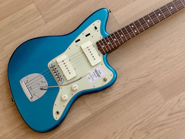 

traditional 60s jazzmaster fsr lake placid blue, roasted maple neck electric guitar