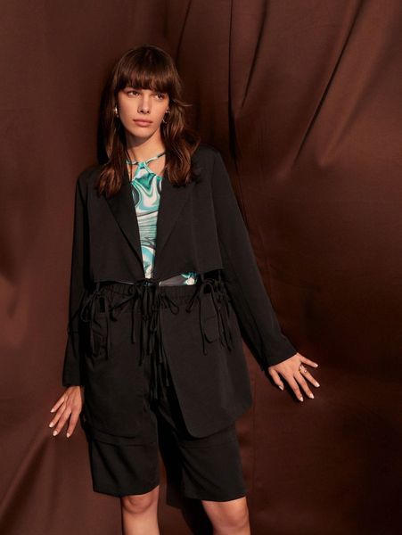 

lapel neck cut out knot linked blazer x46w#, White