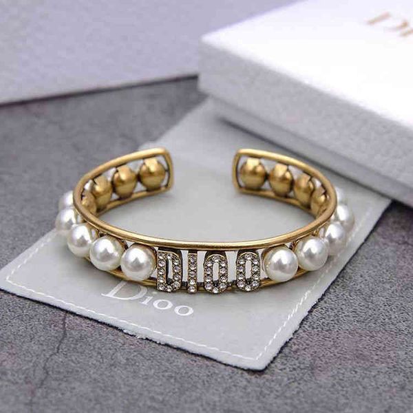 

2022 factory wholesale new di home pearl diamond inlaid opening bracelet antique bronze adjustment bracelet jewelry, Black