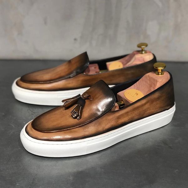 

Sneakers Shoes Men PU Leather Solid Color Fashion Round Toe Classic Tassel Decoration Comfortable Thick Sole British Casual Shoes DP389, Clear