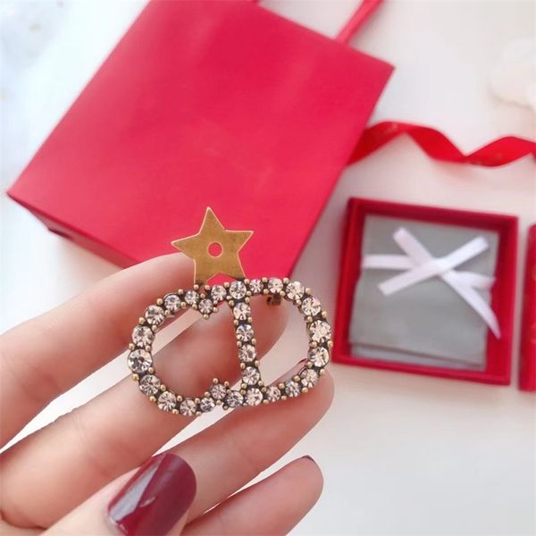 

full diamond letter star brooch women's clothing accessories hollow out pin, Gray