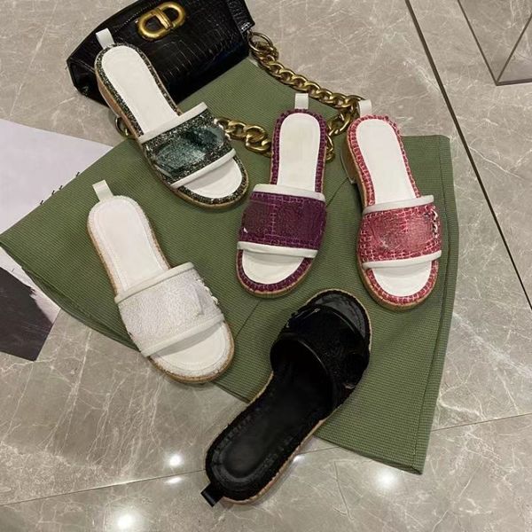 

slippers female summer fashion op10 outside wear 2022 new korean net red flat bottom tourism resort beach leather sandals size 35-42 luxury, Black