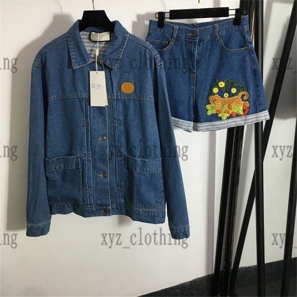 

newly women pants sets long sleeve jeans jackets back small tiger embroidery patch lapel long-sleeved denim jacket rolled trousers denim sho, White