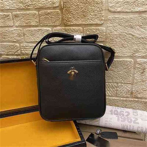

luxury design 2365 671620 men letter embossing handbag bee real leather horsebit shoulder bag bamboo messenger bag ophidia vintage padlock b, Black;red
