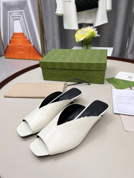 

designer slides classic women mens hipster beach sandals slippers ladies double letter bee summer gear bottoms fashion shoes womens loafers, Black