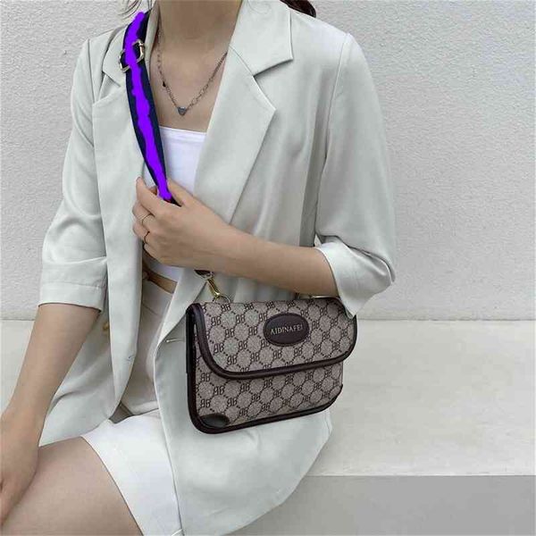 

new 2021 fashion broadband printed single shoulder messenger bag women's leisure multifunctional old flower chest bags