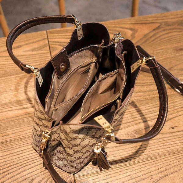 

shoulder bag for women 2022 new luxury digner crossbody leather vintage fashion ladi shopper plaid big handbags