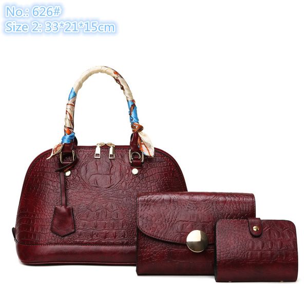 Großhandel Damen-Umhängetaschen aus Leder, klassische geprägte Handtasche, Straßentrend, einfarbige Leder-Shell-Tasche, dreiteilige Krokodil-Modehandtaschen 621#