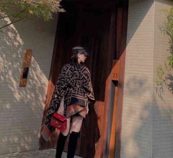 

2023 new fashion scarf 20% off autumn and winter goods split female scarf shawl net red cloak, Blue;gray