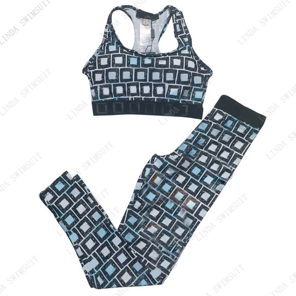 

womens yoga outfits leggings luxury designers gym suit bras and pants sets splicing colour full letters print sports wears and beach surf su, White;red