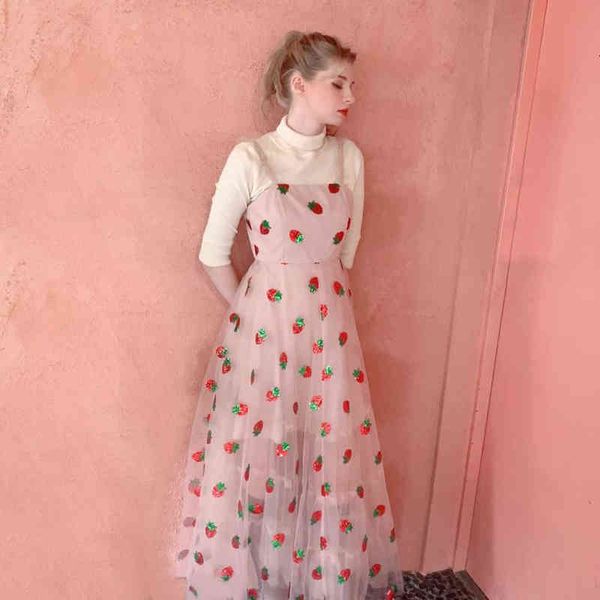 

designer women's prom dresses 2022 spring and summer women's suspender thin sand lace up strawberry bubble sleeve holiday embroide, Black