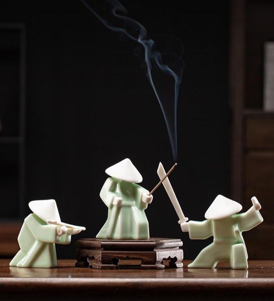 Oggetti decorativi Figurine Samurai cinese Porta incenso Bruciatore in ceramica Cerimonia del tè Ornamenti Home Office Decor Fri