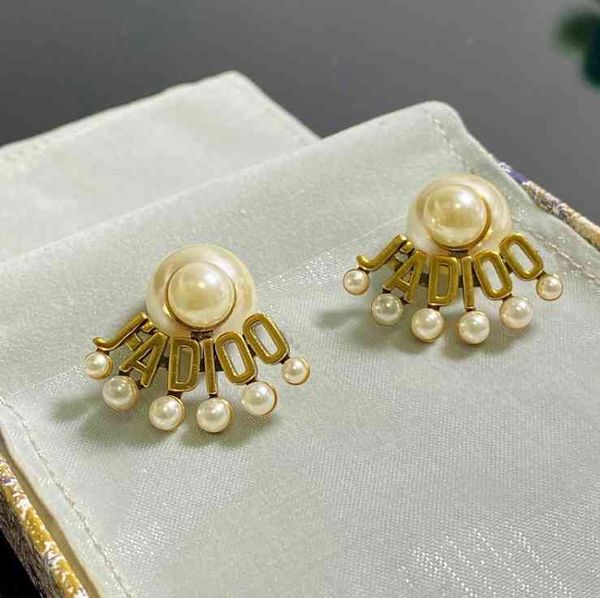 

2022 factory wholesale new dijia fan pearl 925 silver needle anti allergy high version earrings female, Golden